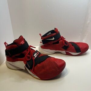 NIKE Zoom Lebron James Soldier basketball shoes men’s size 18 athletic sneakers